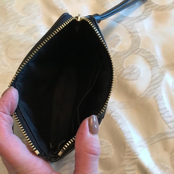 Coach Wristlet - Picture 6 of 8